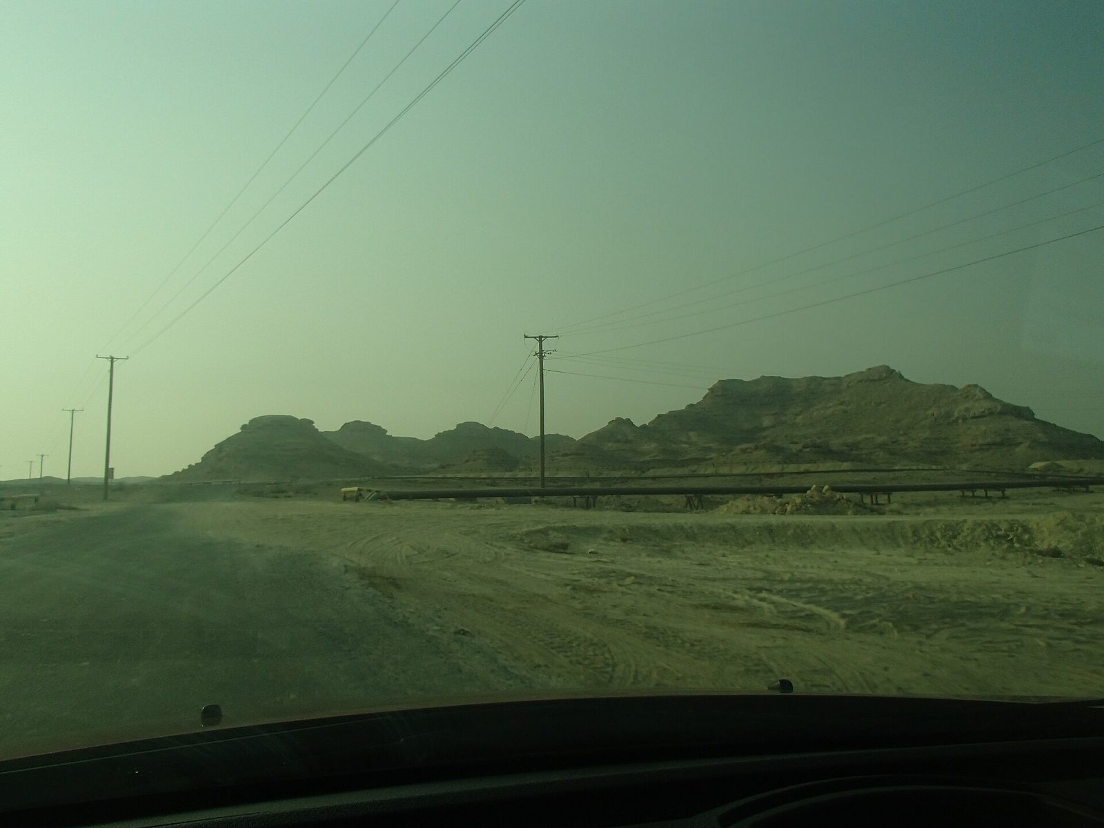 Representative photo of caves & sinkholes in Bahrain, not Caves & Sinkholes