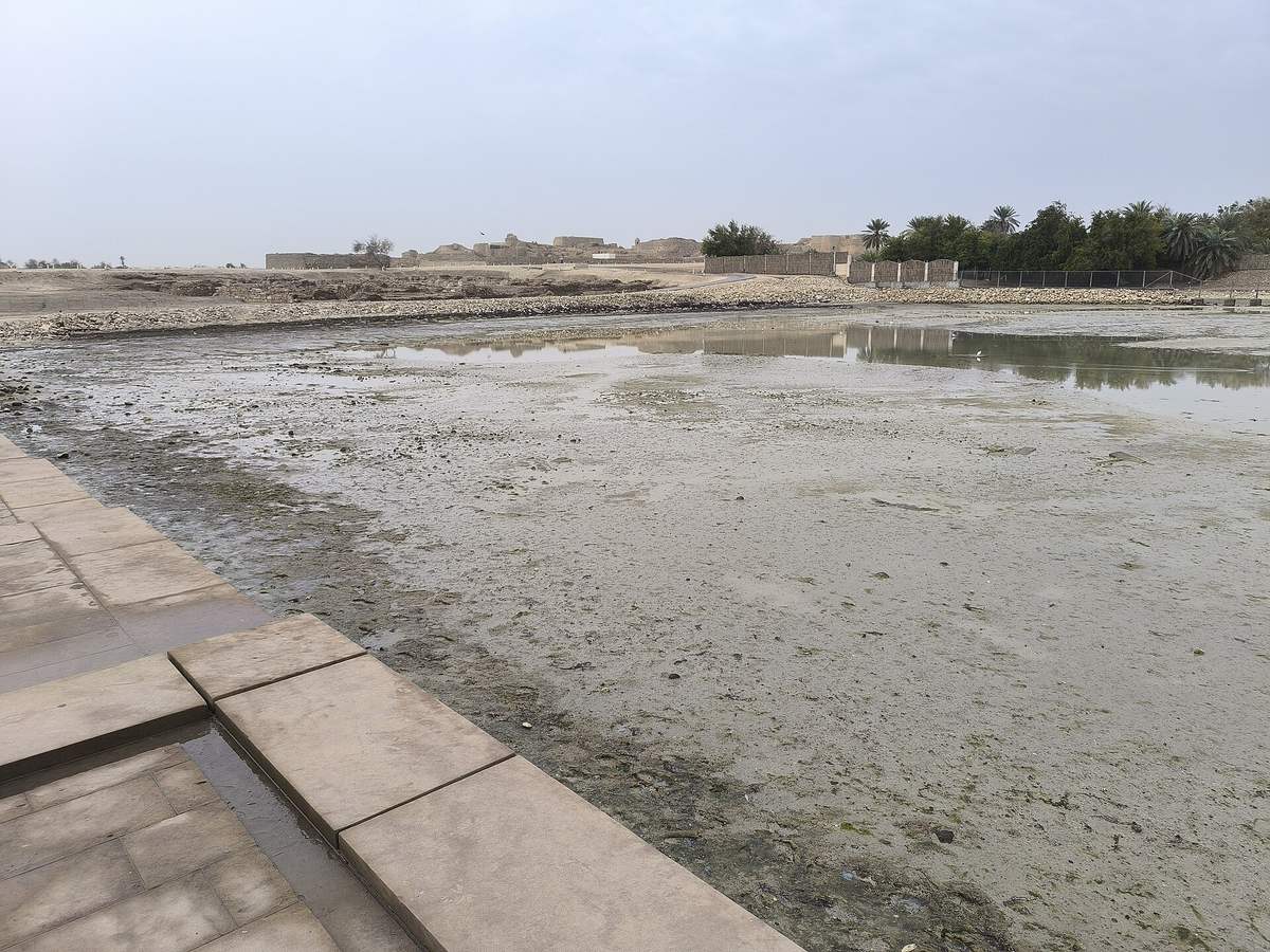 Qal'at al-Bahrain Fort — Bahrain Former Port.jpg