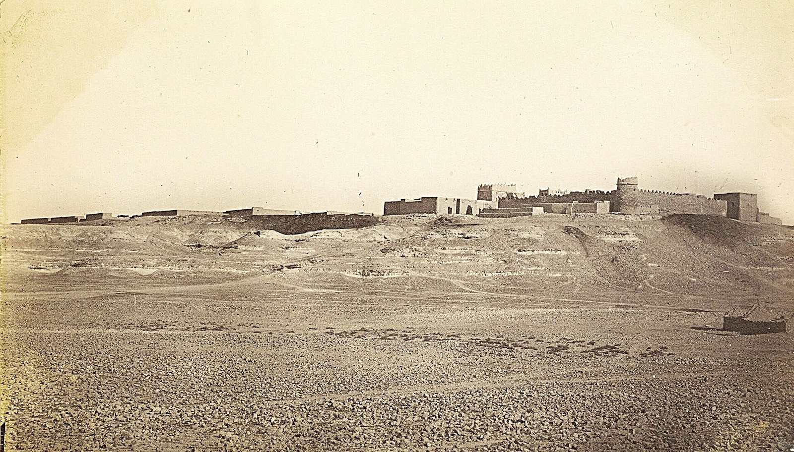 Rifa Fort — Riffa Fort Bahrain 1870.jpg
